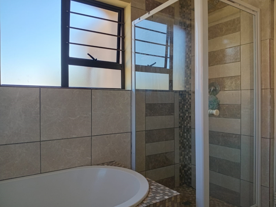 3 Bedroom Property for Sale in Boschdal North West